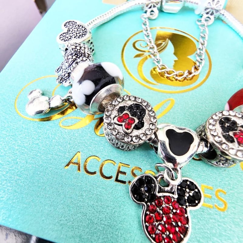 cute and dainty mickey mouse charm bracelet